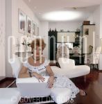 04-04-2002 Juliette Vossen in Maastricht

[keywords]Eyecontact, Location, Smiling, Posed, Full Length[/keywords]